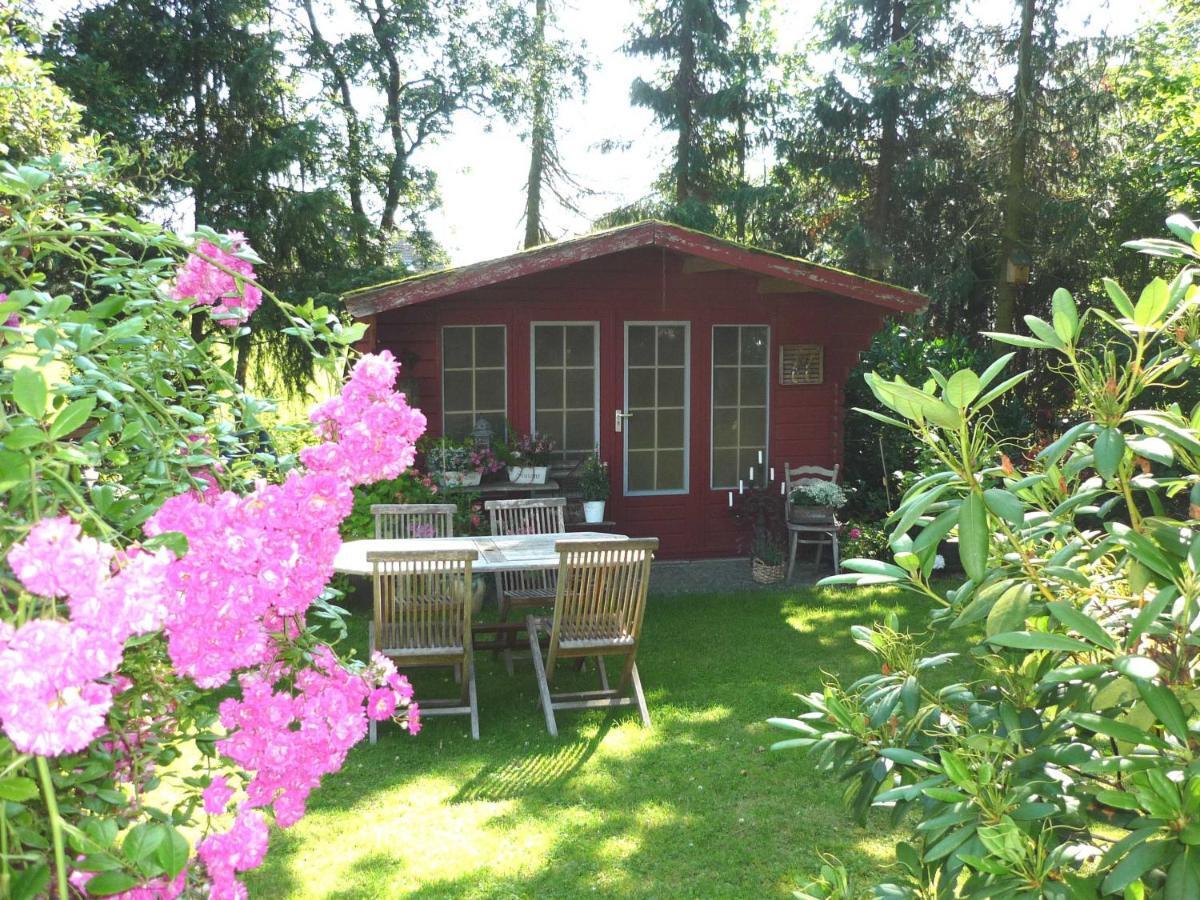 Eggers - Gemuetliche Ferienwohnung Im Erdgeschoss Wallsbull Exteriér fotografie