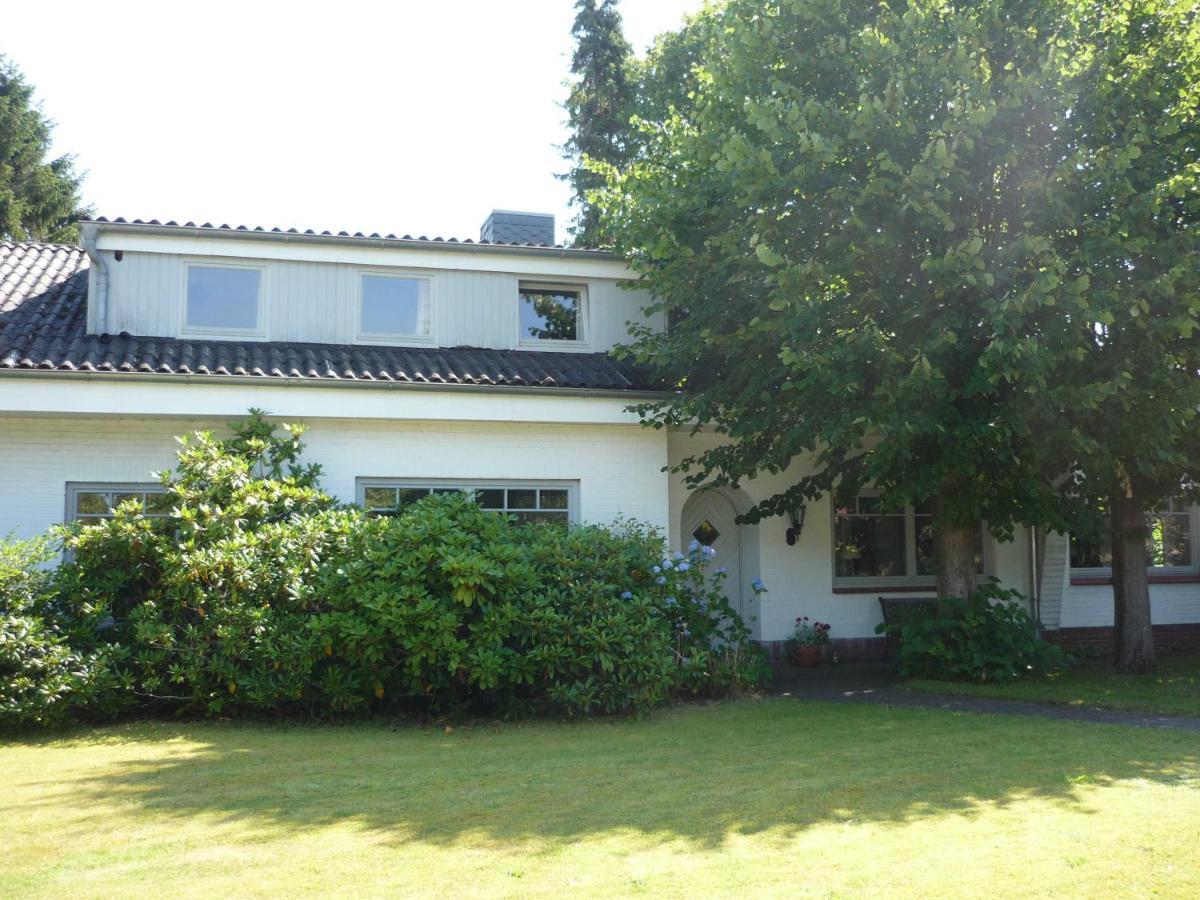 Eggers - Gemuetliche Ferienwohnung Im Erdgeschoss Wallsbull Exteriér fotografie